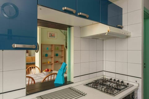 Property, Furniture, Cabinetry, Building, Interior Design, Wood, House, Door, Floor, Flooring