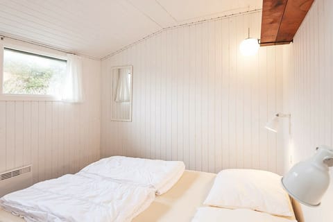 2 bedrooms, internet