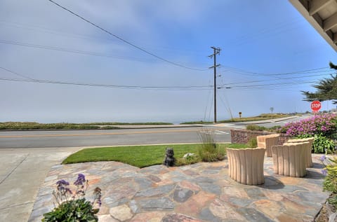 front yard overlooking ocean