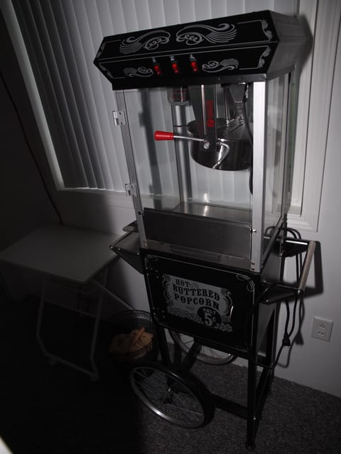 Pop Corn Machine!