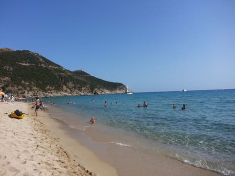 Beach nearby, beach towels