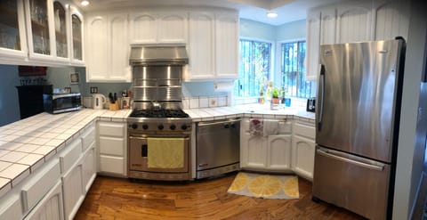 Kitchen with Viking range