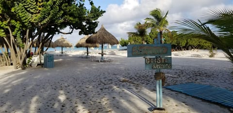 Beach nearby, sun loungers, beach towels