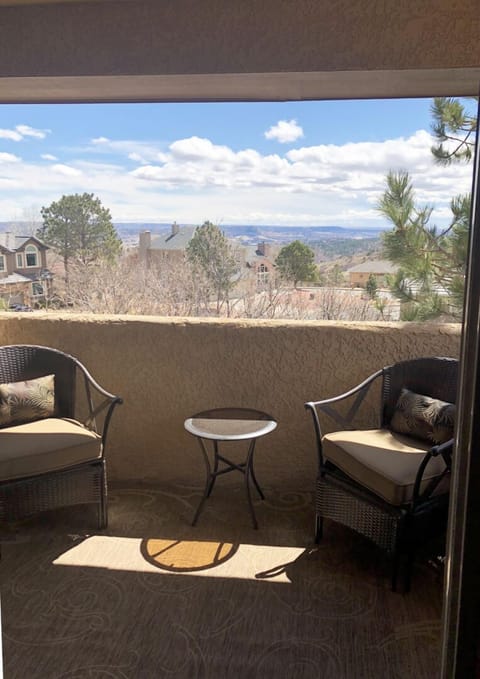 Covered Deck off Master bedroom