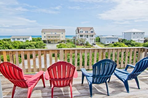 2ND ROW. SEE & HEAR THE OCEAN FROM THE 2-LEVEL DECK & THE MAIN LIVING AREA.