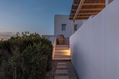 Stairway leading to pool and patio