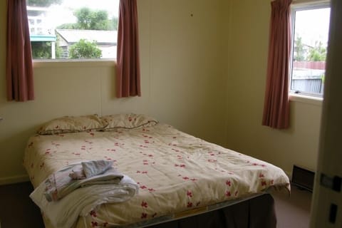 3 bedrooms, cribs/infant beds, free WiFi