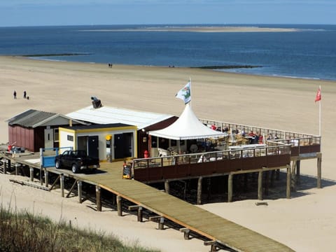 Beach nearby, sun loungers