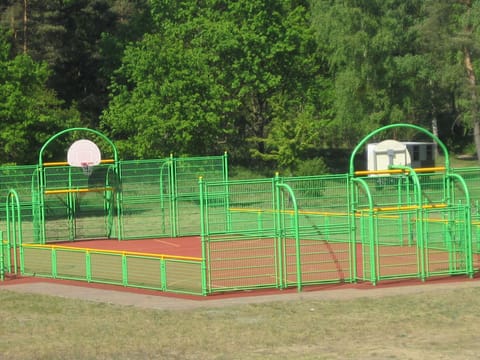 Sport court