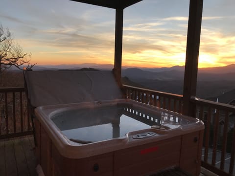 Enjoy the unreal backdrop from the PRIVATE hot tub!