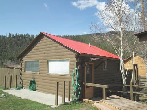 Guest Cabin