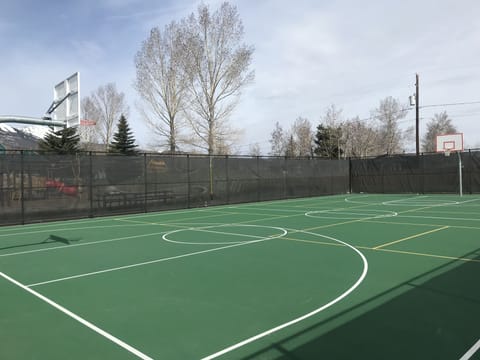 Sport court