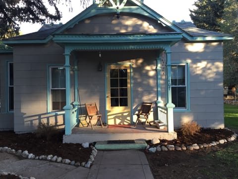 The Roman House Front