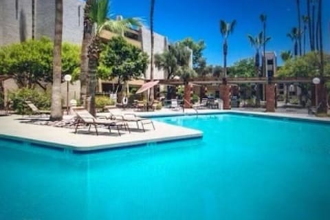 Resort style pool. 10ft deep end