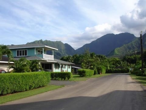 A local neighborhood with beautiful mountain views.