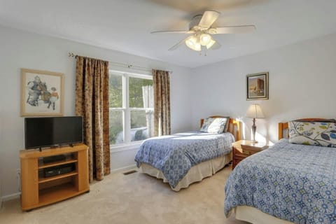 Twin Beds For Adults Or The Kids. TV & Xbox In This Room