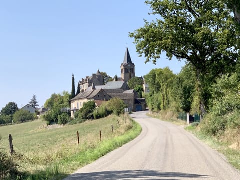 The pretty village of Lunac