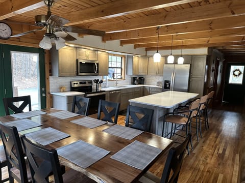 Newly Renovated Kitchen