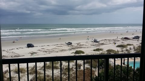 Beach nearby, sun loungers