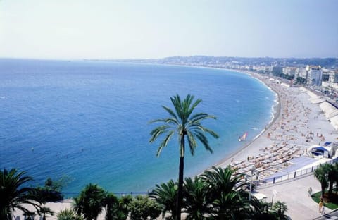 Beach nearby, beach towels