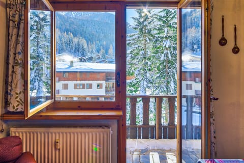 Dining Room, Living Room