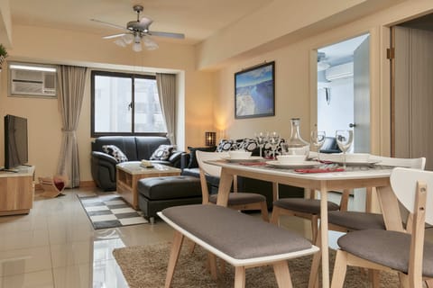 Living & dining room 客廳和飯廳