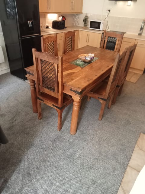 fully equipped kitchen dining room