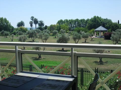 The furniture on the main balcony can accommodate 4 for meals.