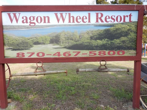 2655 Highway 101, Gamaliel, AR 72537