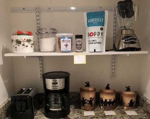 Walk-in Service Pantry - enjoy coffee, tea, and snacks!