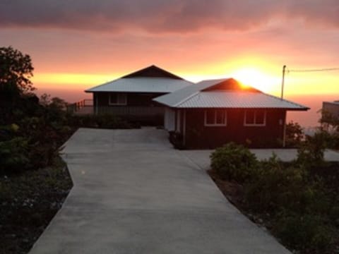 a great watercolor sunset every night