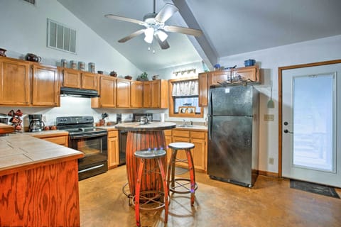 Kitchen | Cooking Basics | Dishware/Flatware