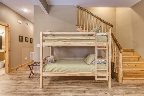 Bunk Beds (Lower-Level)