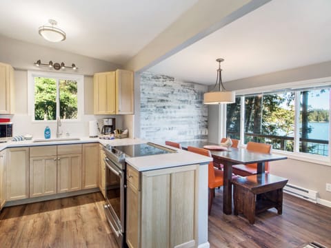 Kitchen and dining area