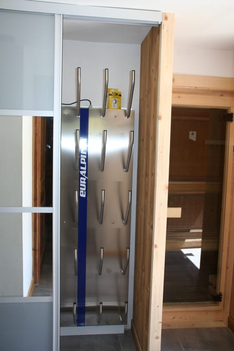 Boot warmer next to Sauna