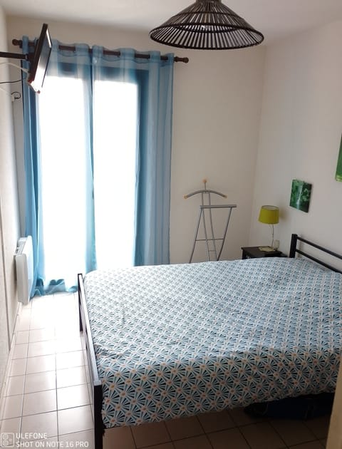 1 bedroom, in-room safe, iron/ironing board, free WiFi