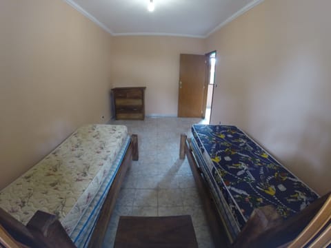 4 bedrooms, WiFi, wheelchair access