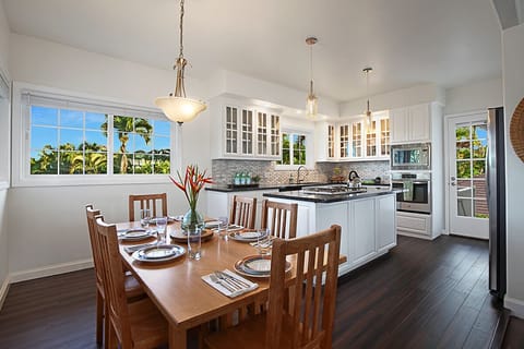 DINING AREA & KITCHEN