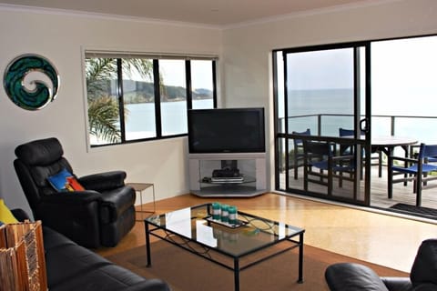 andquot;Sit andamp; Relaxandquot;