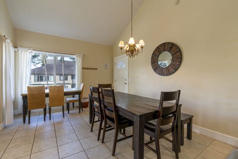 2 Tables/Chairs...ample eating room