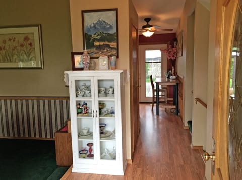 Keyless Entrance To Home