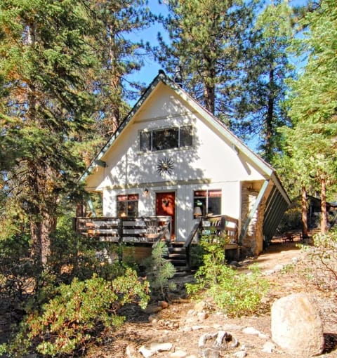 Charming Tahoe Chalet