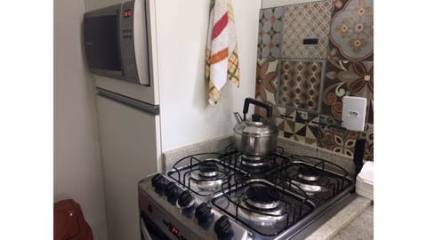 Microwave, oven, stovetop, cookware/dishes/utensils