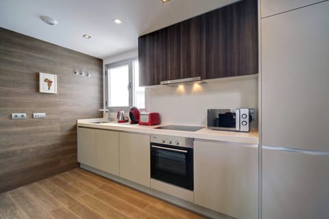 Fully equipped modern Kitchen