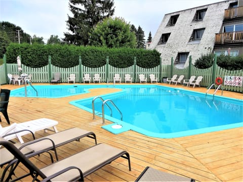 Indoor pool, outdoor pool