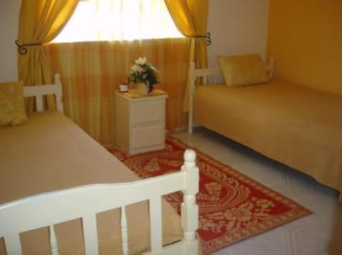5 bedrooms, in-room safe, iron/ironing board, cribs/infant beds