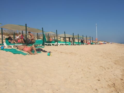 Beach nearby, beach towels