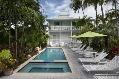 Main House, Heated Pool & Spa, Sundeck