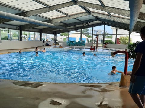 Indoor pool, outdoor pool