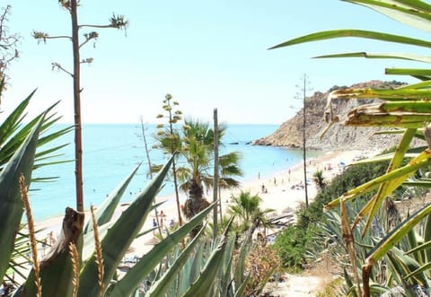 Beach nearby, beach towels